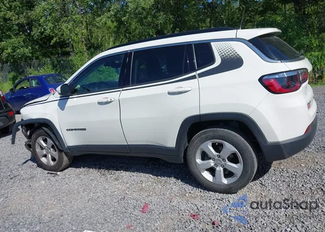 2020 Jeep Compass Latitude 4X4 from USA, damaged, VIN 3C4NJDBB8LT246374
